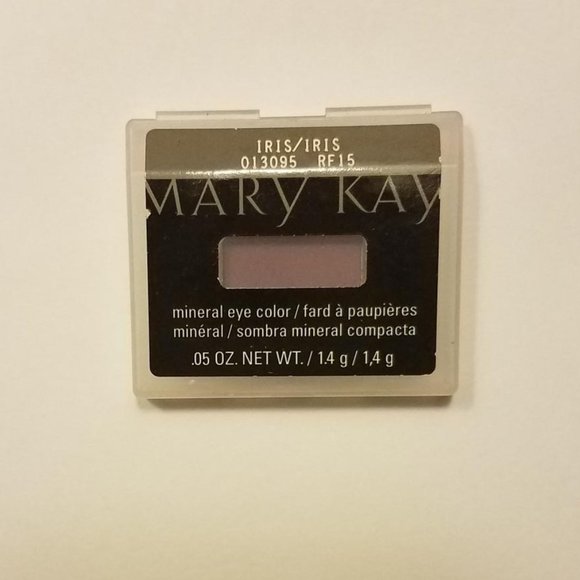 MARY KAY Mineral Eye Color Eyeshadow - Iris / Purple - Picture 1 of 4